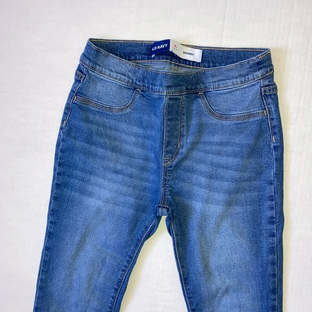 Girls size XL 14/16 Old Navy Skinny  stretch pull on blue jeans 14 16